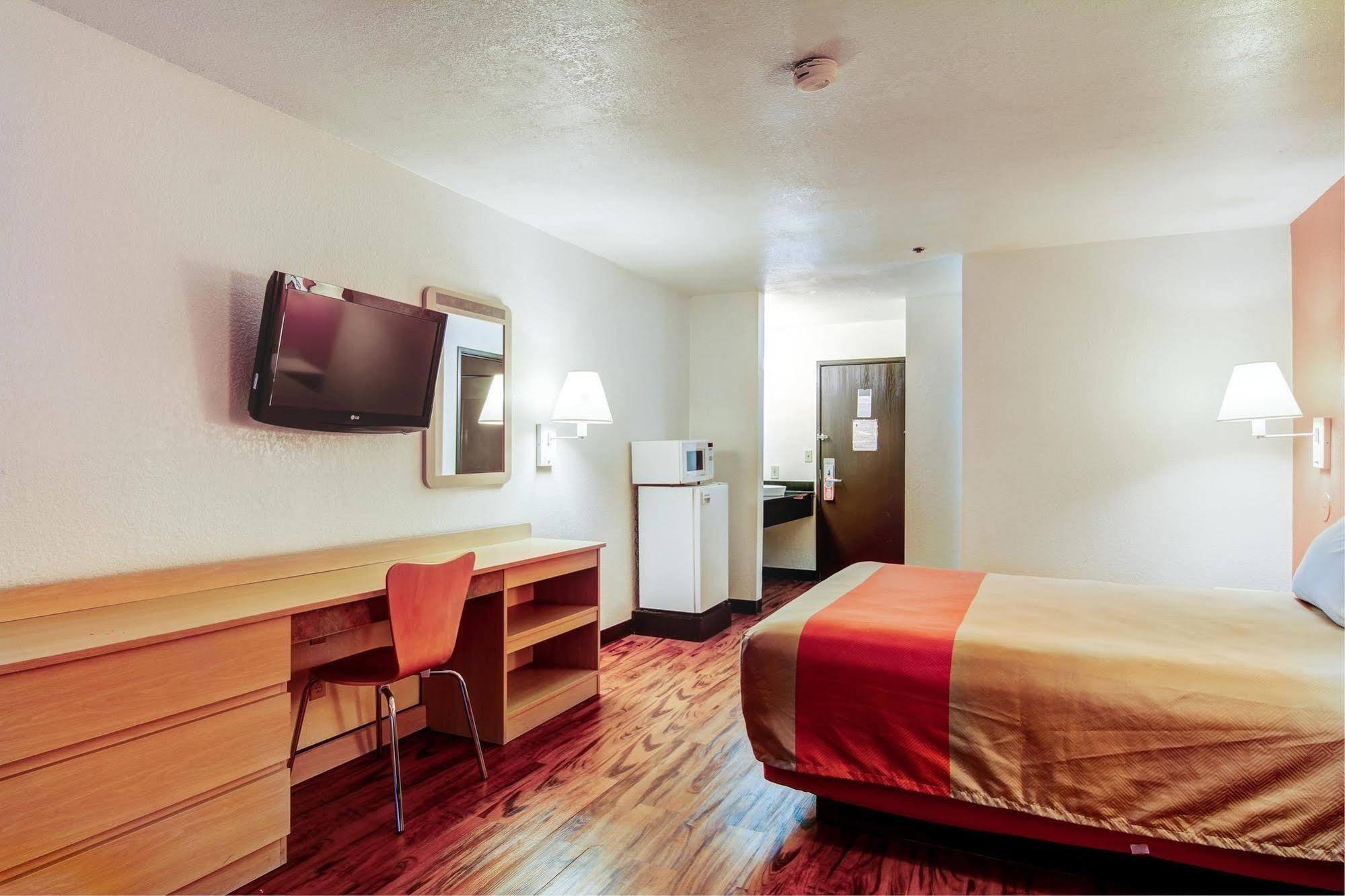 Motel 6-Columbia, Mo - East 외부 사진