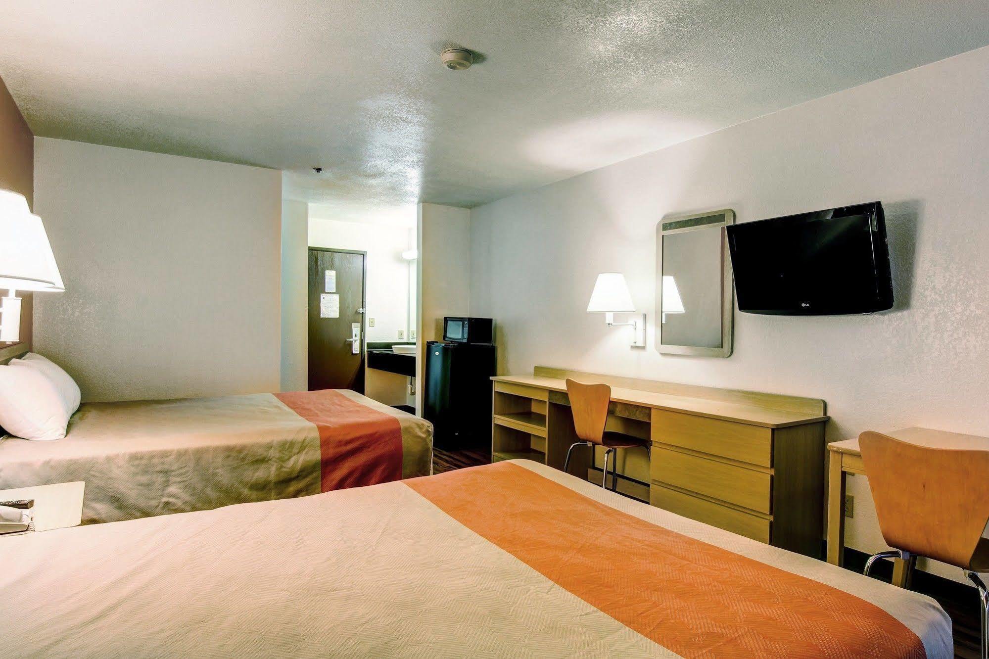 Motel 6-Columbia, Mo - East 외부 사진